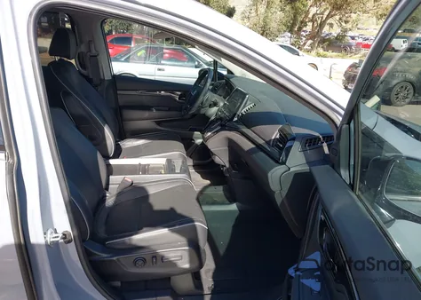 2023 Honda Odyssey Elite z USA, uszkodzony, nr VIN 5FNRL6H96PB072045